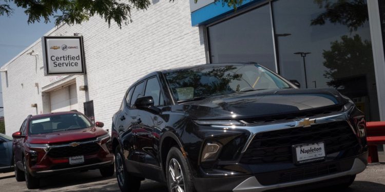 Trump je obećao da će podržati proizvođače automobila u Detroitu – njegov dogovor s Japanom držite ih u čizmama