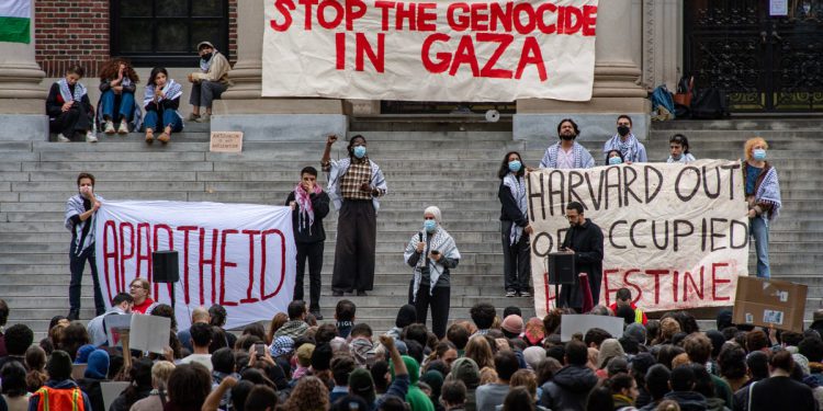 Trump je prešao na sud zbog deportacija pro-palestinskih studentskih prosvjednika