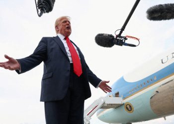 Trump je “vrlo razočaran” u Putinu dok se obećava poslati Ukrajinsku patriot rakete uoči sastanka s NATO šefom