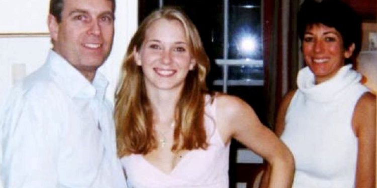 Trump kaže da je Epstein ‘ukrao’ maloljetnu žrtvu Virginia Giuffre iz svoje lječilišta Mar-a-Lago što je dovelo do Feuda