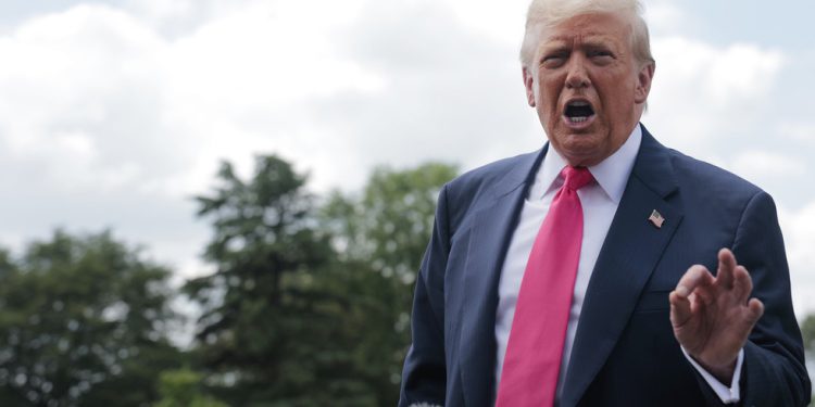 Trump pojačava stav u trgovinskim razgovorima EU – FT – RT World News