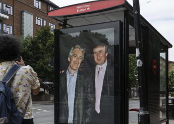 Trump prijeti tužbom WSJ -a zbog ‘laganog pisma Epstein’ – RT World News