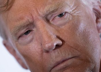 Trump upozorava Putinov desni čovjek Medvedev: ‘Ulaziš na vrlo opasan teritorij’