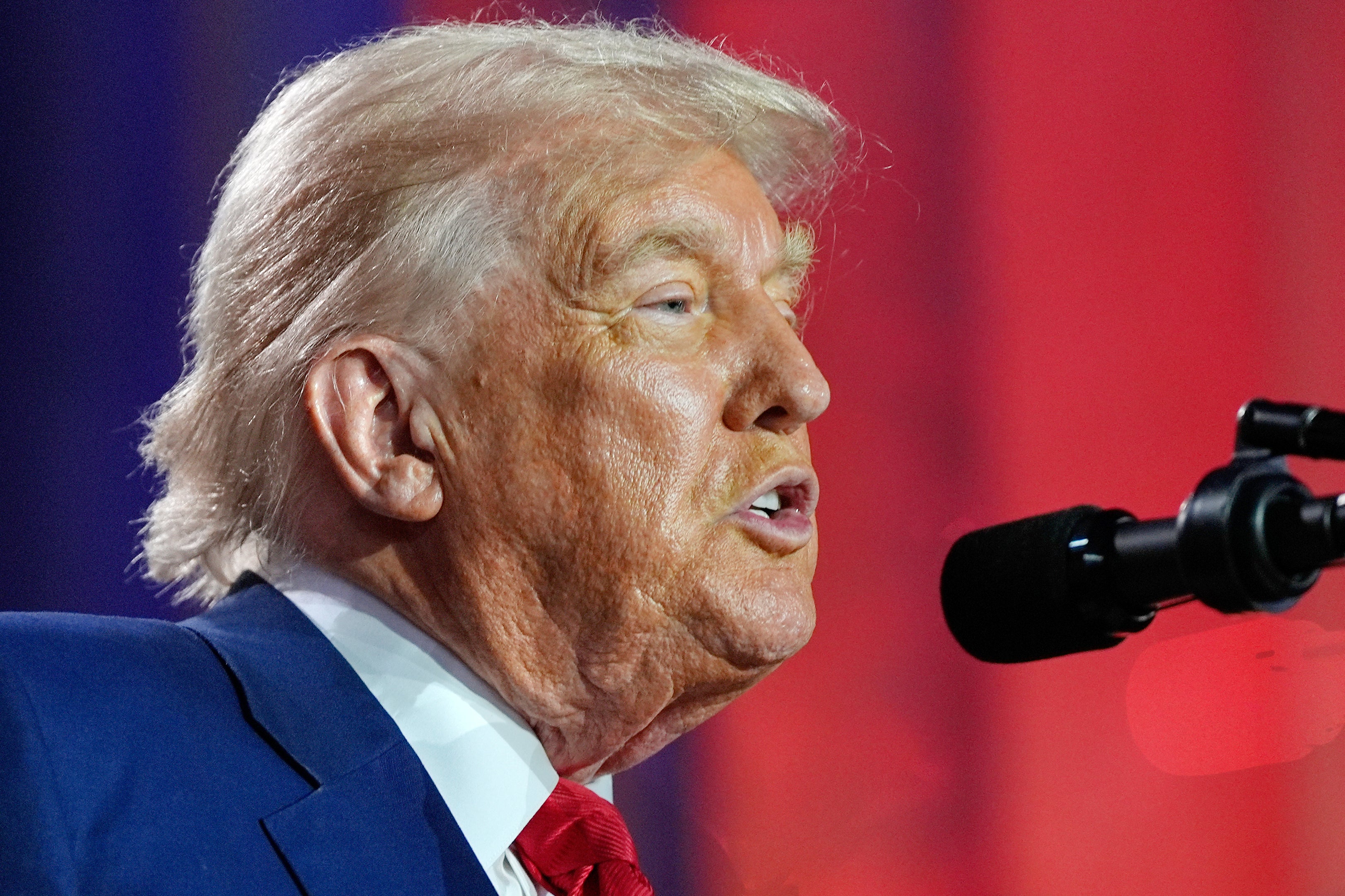 Predsjednik Donald Trump pod nadzorom je za rukovanje njegovom administracijom dosjea Jeffrey Epstein