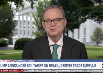 Trumpov bijes zbog slučaja Bolsonaro ostavlja vrhunskog savjetnika kako bi opravdao “kažnjavanje” tarifa na Brazil: “Pa, što je to?”