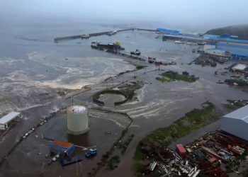 Tsunami Live Ažuriranja: Prvi valovi pogodili su Havaje i kreću prema američkoj zapadnoj obali nakon masovnih potresa u Rusiji
