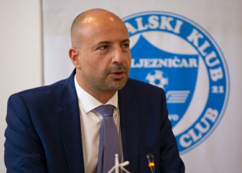 Uhićen muškarac koji je postavio GPS uređaj ispod automobila državnog tužitelja Džermina Pašića