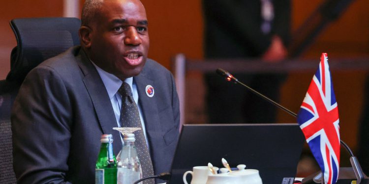 Ukrajinski rat: David Lammy sankcionira ruski špijuni optuženi za bombardiranje kazališta Mariupol