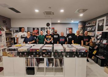 Ukrcala putnike pa nije isplovljavala: ‘Adriana’ je tek sa zakašnjenjem stigla na Elafite