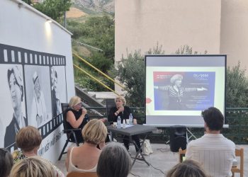 Umjetnička večer ,,U ćakuli s Helenom Papić“