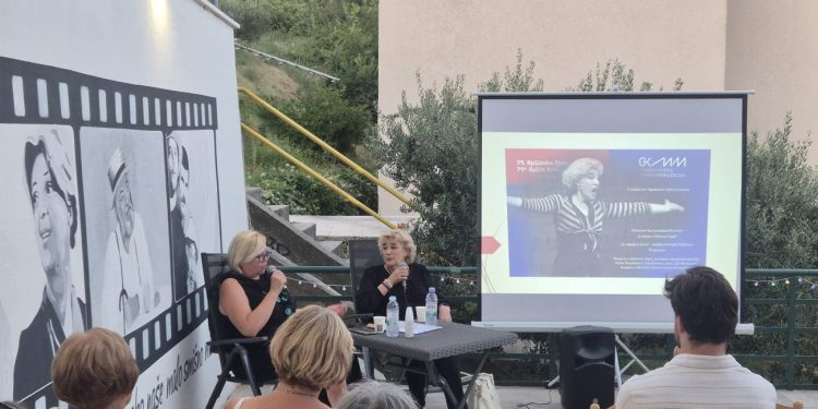 Umjetnička večer ,,U ćakuli s Helenom Papić“