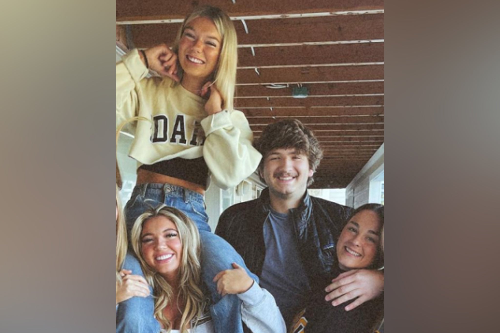 Cimerice Ethan Chapin, 20, Madison Mogen, 21, Xana Kernodle, 20 i Kaylee Goncalves, 21