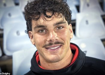 Upoznajte najveći centar na svijetu koji želi igrati sindikat za Englesku i Lavove, Andy Farrell ogleda i ima fanbase One Direction -esque – postoji samo jedan ulov