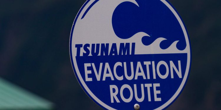 Upozorenja o Tsunami izdana u više zemalja nakon velikog potresa od Rusije: Ažuriranja uživo