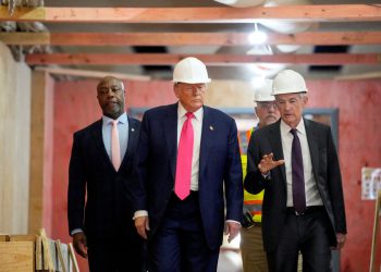 “Upravo ste dodali treću zgradu”: Powell činjenice provjerava Trumpovu obnovu Feda, jer nespretni posjet tvrdog hata postaje napet