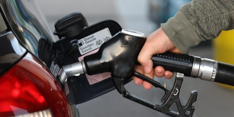 Uskoro ključna odluka za cijene nafte, moguće ubrzano bujanje svjetskih rezervi