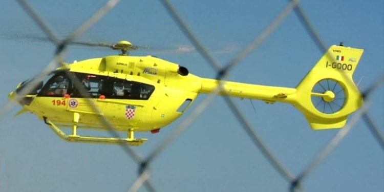 Užas na našem otoku: Poginula curica. Pala je s vodenog tobogana