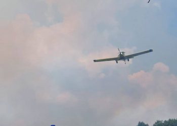 VIDEO Požar na nepristupačnom i miniranom području kod Livna ugasili lokalni vatrogasci, air tractor i kiša