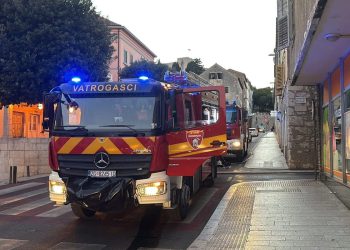 Vatrogasci gasili dva požara kod Skradina, intervenirali i u Šibeniku