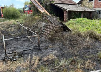 Vatrogasci u Kominu spriječili tragediju: “Požar je prijetio objektima!”