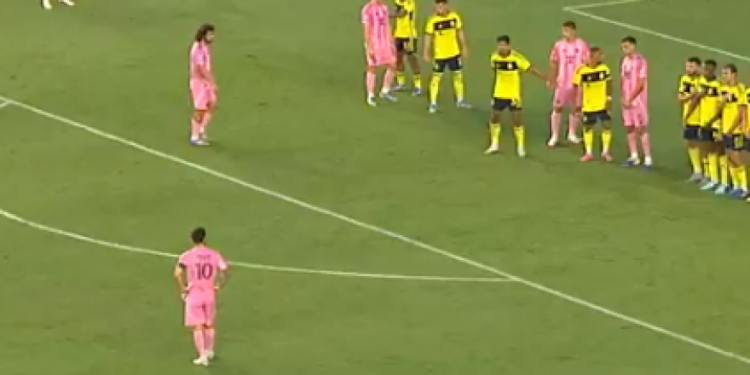 Video Messi, peta uzastopna narukvica: ciljevi kazne i dribling golmana