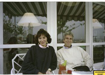 Vrhunski dužnosnik DOJ -a koji će se danas sastati s Epstein saučesnikom Ghislaine Maxwell u saveznom zatvoru na Floridi