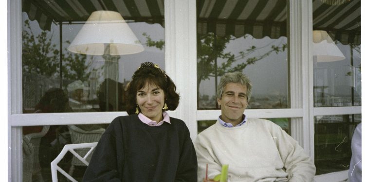 Vrhunski dužnosnik DOJ -a koji će se danas sastati s Epstein saučesnikom Ghislaine Maxwell u saveznom zatvoru na Floridi