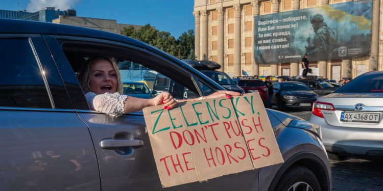 ZELENSKY BUDINGALS NA ANTERUPCIJSKIM AGENCIJAMA-RT Rusija i bivši Sovjetski Savez