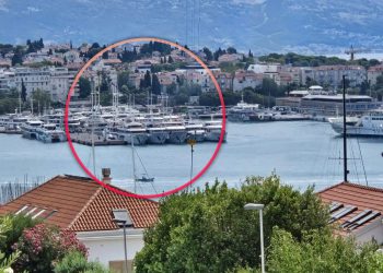 Za noćas je najavljeno nevrijeme. Građane brine prizor u splitskoj trajektnoj luci