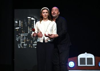 Zabranjeno smijanje u Lapidariju: Gavranova komedija o ljubavi, lažima i terapiji odnosa