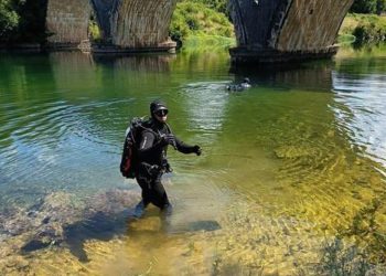 Zadarski ronioci-pirotehničari iz rijeke Like izronili bombe i municiju!