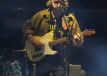 Zakon o podršci Oasis Emotional Počast Diogo Jota na prvoj večeri ponovnog okupljanja nakon tragične smrti Liverpool Star