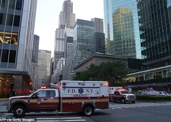 Zaposlenici NFL -a pozvali su da se “sakrije” u zgradi nakon što je strijelac s Assault Puškom otvara vatru u ligaškom sjedištu u New Yorku