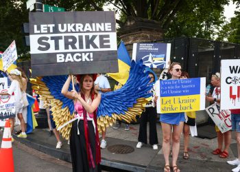 Zelensky potvrđuje nastavak američke vojne pomoći – RT Rusija i bivši Sovjetski Savez