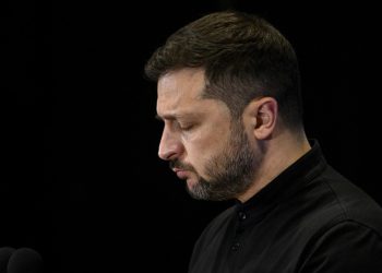 Zelensky poziva Trumpa da pregleda ukrajinski prijedlog rakete – RT Rusija i bivši Sovjetski Savez