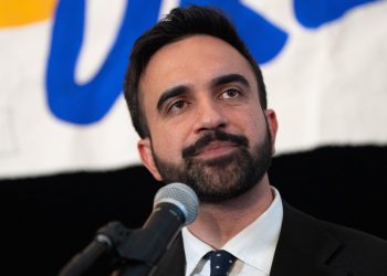 Židovska skupina slams NYC -a, kandidat za gradonačelnika Mamdani za ruganje videozapisa o Hanukah