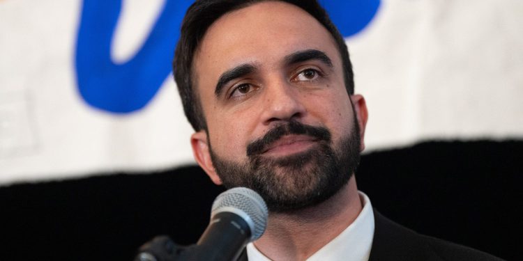 Židovska skupina slams NYC -a, kandidat za gradonačelnika Mamdani za ruganje videozapisa o Hanukah