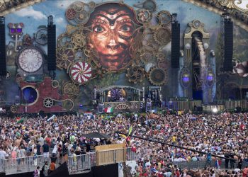 Znak u Belgiji? Potpuno uništena pozornica festivala poznata po okultnoj simbolici