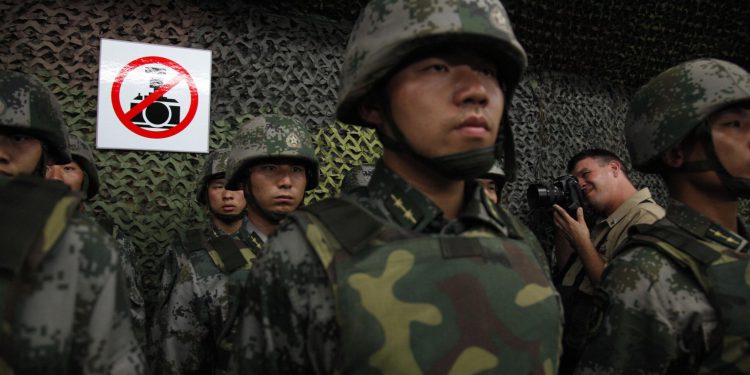 Zoran Meter: Kina otvaranjem svojih vojnih baza s Egiptom i Iranom želi izbaciti SAD iz regije