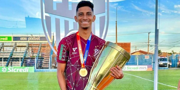 Zove se Roberto Baggio, igra s 10 i bodove u Brazilu.