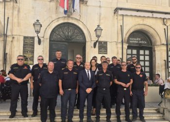 Župan se sastao s vatrogascima: “Naša županija je specifična, ali uz sve vas se osjećamo sigurno”