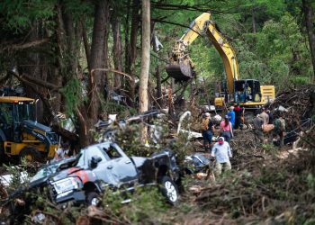 Županija Texas odbacuje sve veća pitanja o radnjama prije smrtonosne poplave