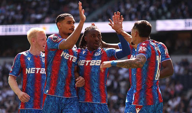 Zvijezda Crystal Palace otkriva da je otvoren za napuštanje kluba i „nada se da može u ovom prozoru“, dok se pobjednici FA kupa suočavaju s borbom da bi se držali drugog igrača