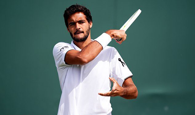 Zvijezda Wimbledona nosi crnu vrpcu u počast Diogo Jota nakon tragične smrti Liverpool Star – dok se klub opušta strogi 148 -godišnji dress code kako bi igračima omogućili da odaju počast