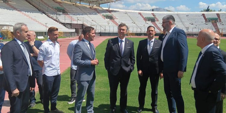 Plenković i Šuta na oštećenom Poljudu: “Oformit ćemo stručno tijelo”