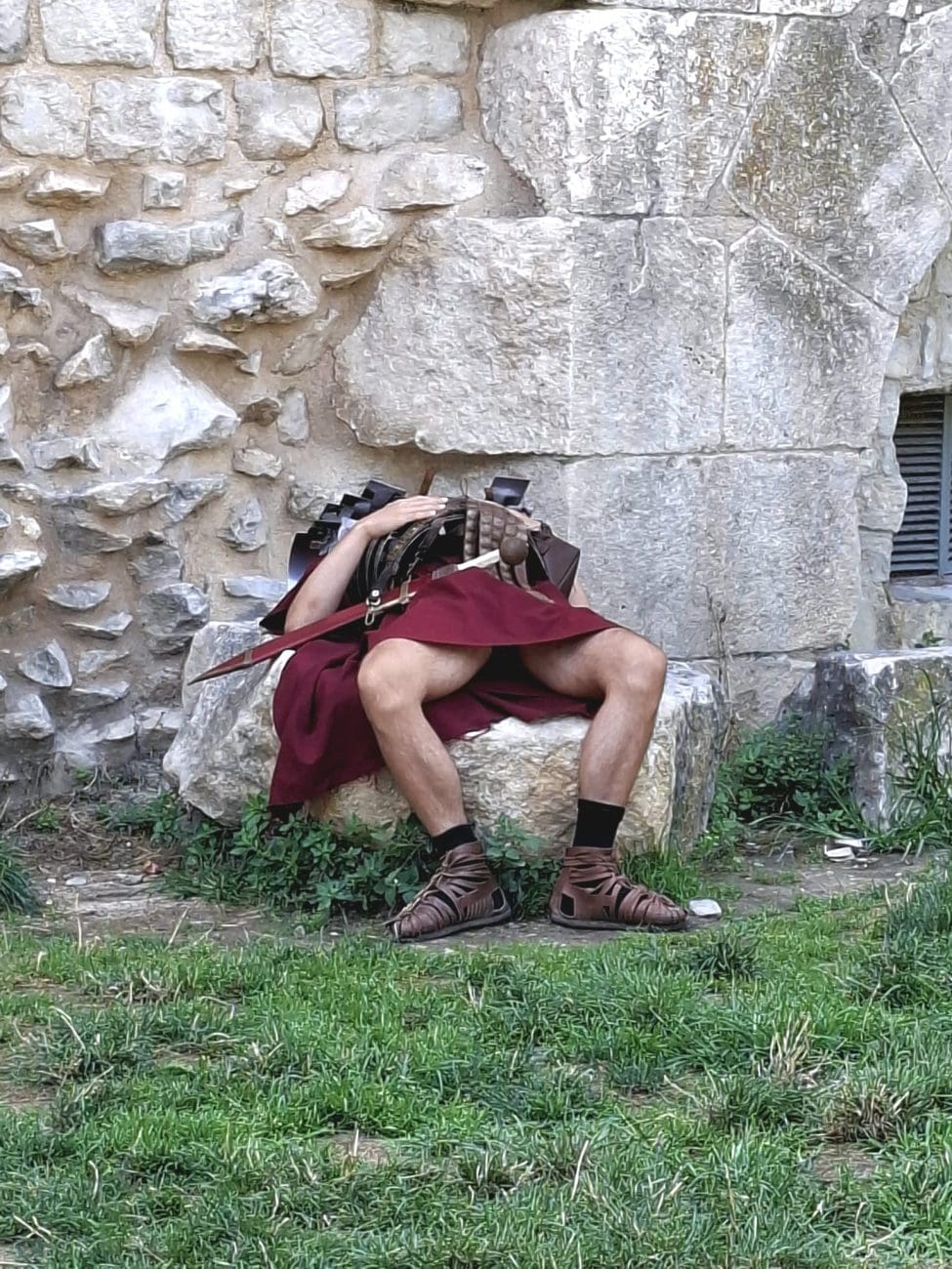 rimski vojnik spava  1