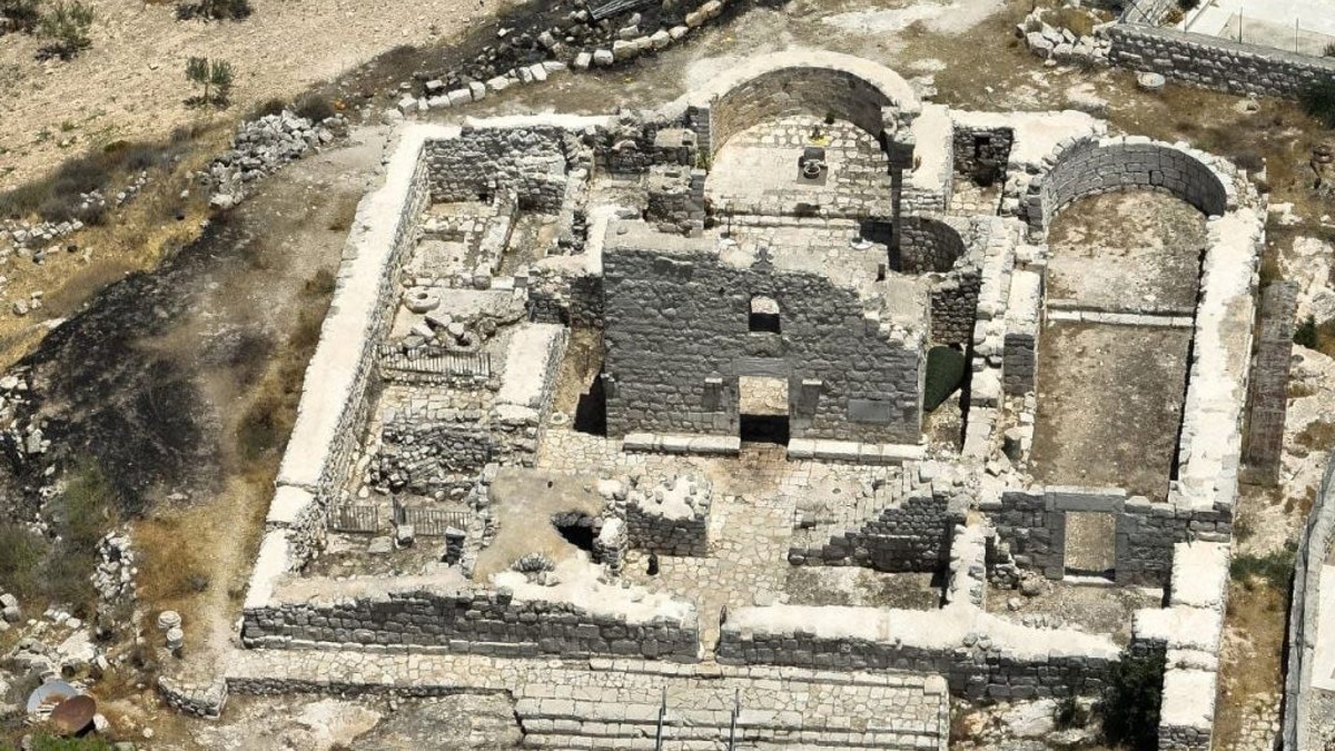 Taybehova povijesna crkva svetog Jurja