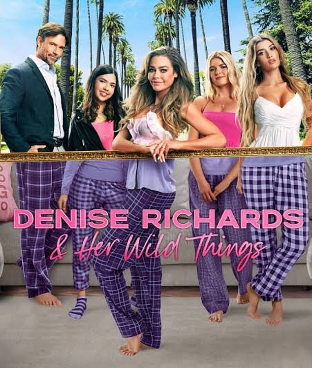 Njih dvoje su zajedno glumili u svojoj obiteljskoj reality showu Denise Richards & njezine divlje stvari sa svojim kćerima Sami, 21, Lola, 19 i Eloise, 13