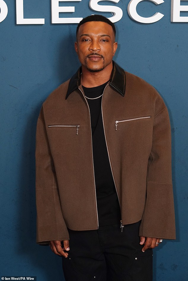 Proći će protiv svoje zvijezde Ashley Walters koji je nominiran za svog prvog Emmyja u istoj kategoriji nakon njegove uloge Di Luke Bascombe