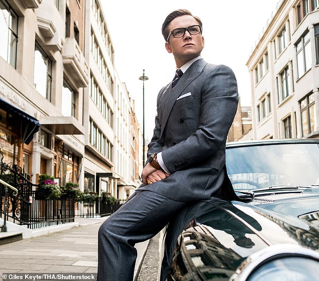 Dolazi nakon što je Taron Egerton (na slici u Kingsmanu) odgovorio na nagađanja da bi mogao biti sljedeći James Bond nakon izlaza Daniela Craiga - inzistirajući da misli da je previše 'neuredan' za ulogu '